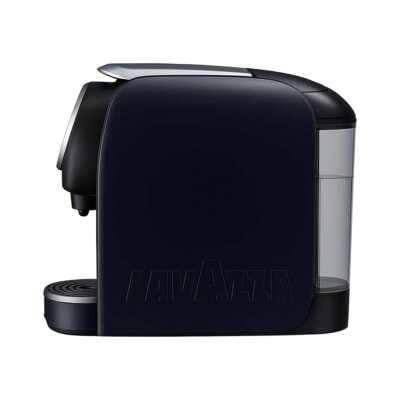 Macchina da caffè Lavazza Blue LB300 Classy Mini, vista laterale, nera con serbatoio dell'acqua trasparente