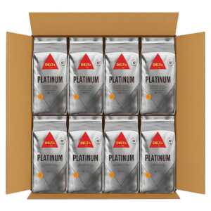 Coffret de 8 paquets de 5Kg de café en grains DELTA PLATINUM, emballage argenté avec logo rouge et noir.