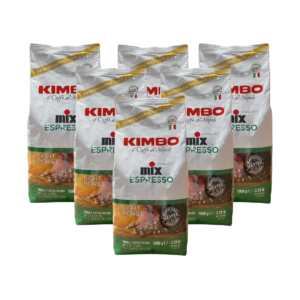 ESPRESSO MIX kafijas pupiņas – 6x1 KG, sudrabaini maisiņi ar sarkanu un zaļu logotipu, kafijas pupiņas redzamas apakšā.