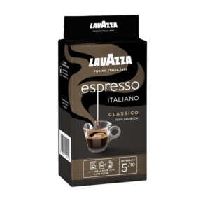 Café moulu Lavazza Italiano classique intensité 5, emballage noir avec illustration d'une tasse de café.
